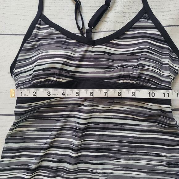 Athleta	Size	XS	Printed Shorebreak Black White Crossback Swim Dress - Picture 7 of 9